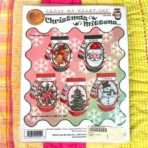 Christmas Mittens Counted Cross Stitch Kit 2006 Santa Snowman Wreath Tree Bells